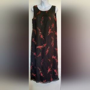 🛍BUNDLE ONLY🛍 OUTFIT PETITE LADIES BLACK DRESS WITH RED FLORAL ACCENT